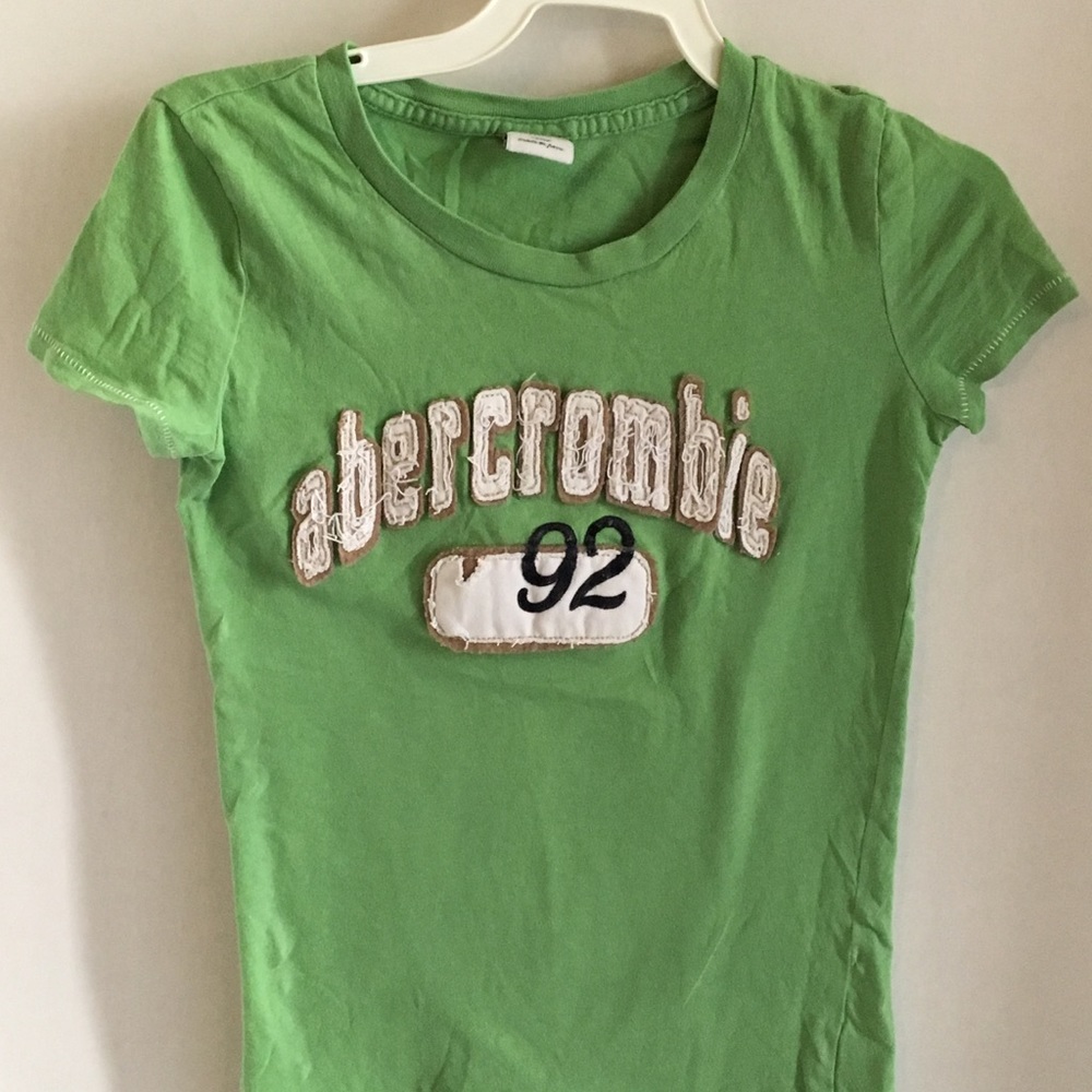 Abercrombie &!Fitch Girls Soft T-shirt.